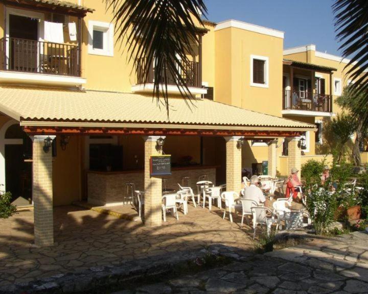 Hotel Frosini Gardens Kassiopi Exterior foto