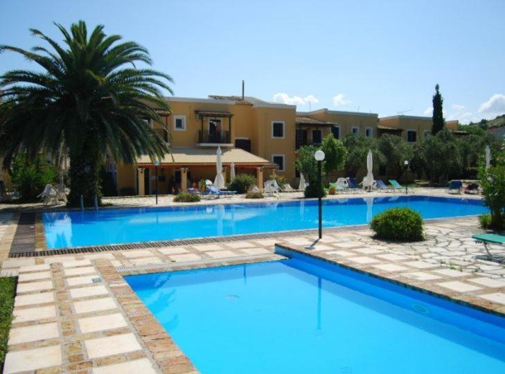 Hotel Frosini Gardens Kassiopi Exterior foto